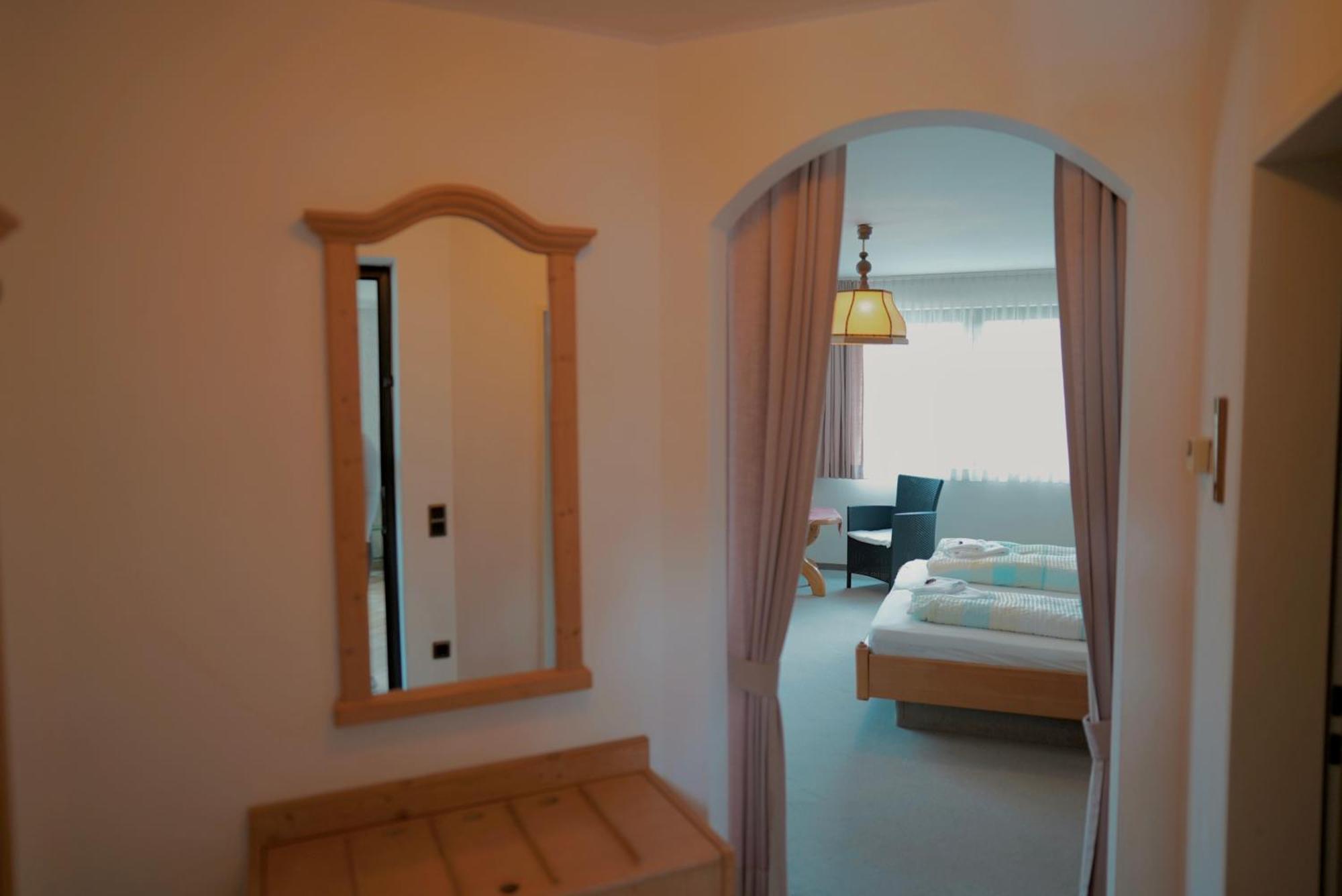 In & Out Boardinghaus Apartment Щолберг Екстериор снимка