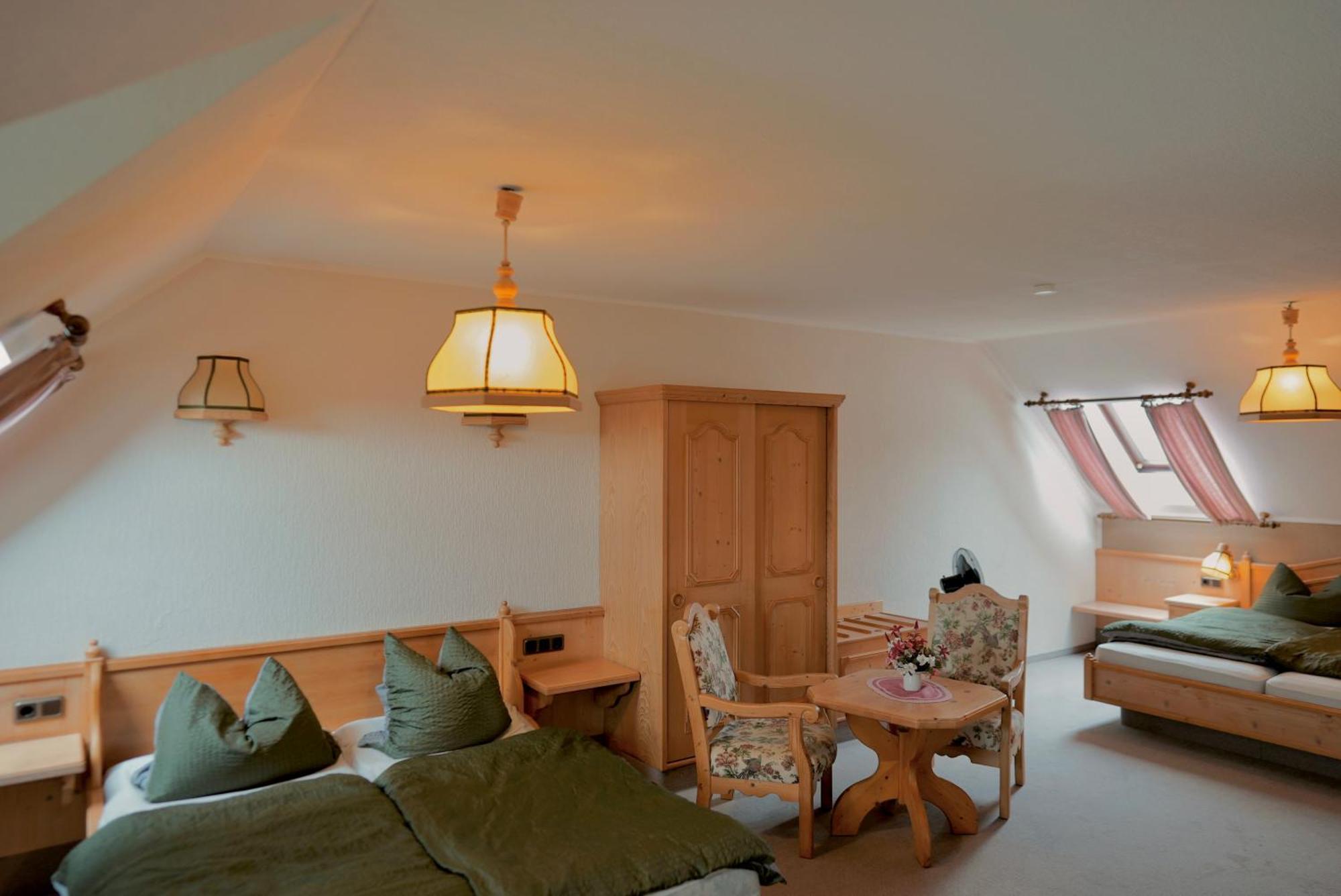 In & Out Boardinghaus Apartment Щолберг Стая снимка